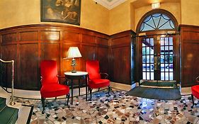 Hotel Lombardy